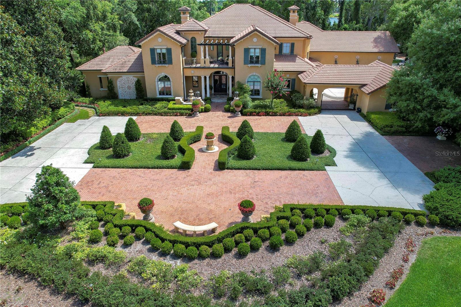 7734 STILL LAKES DRIVE