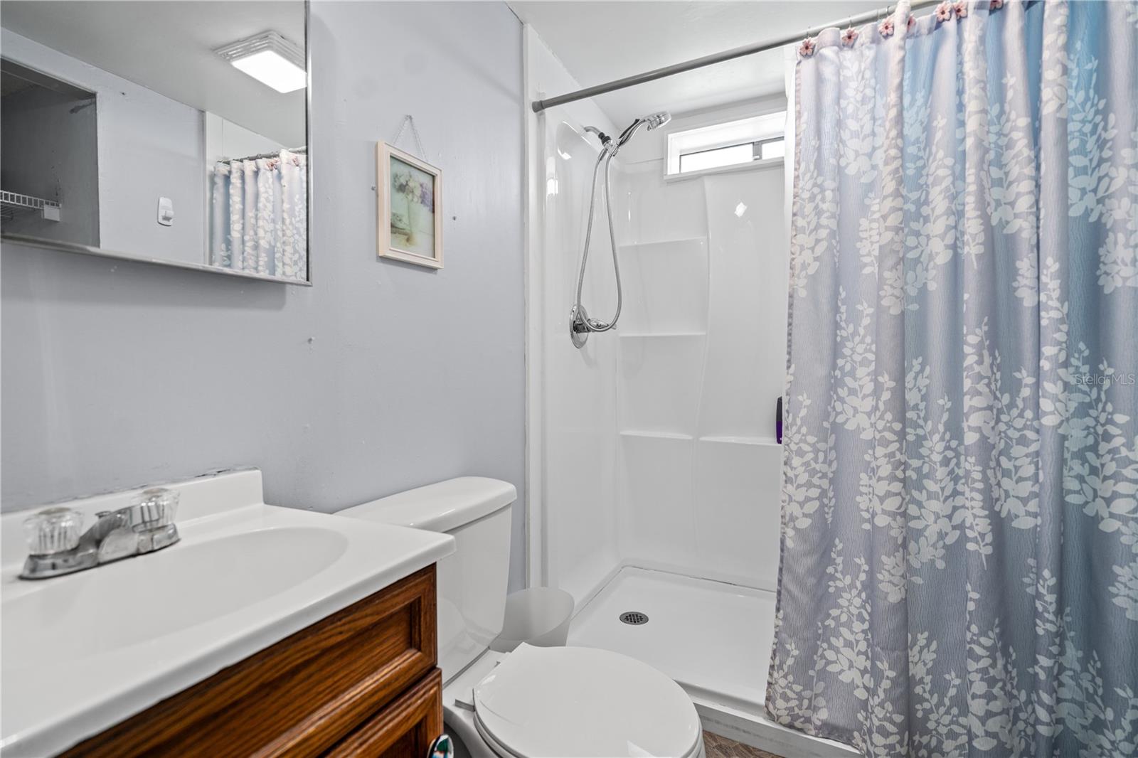 B & R SUB - Residential