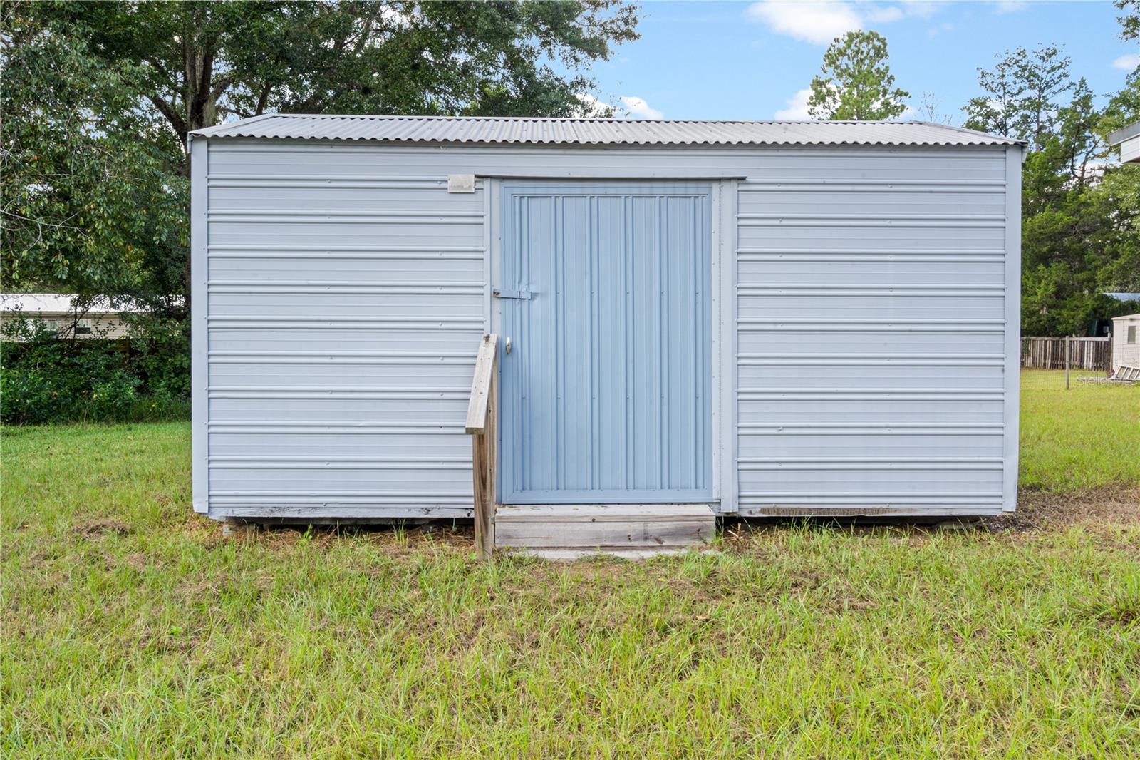 B & R SUB - Residential