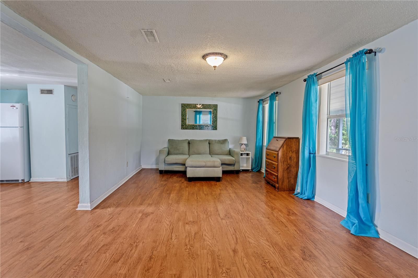 B & R SUB - Residential