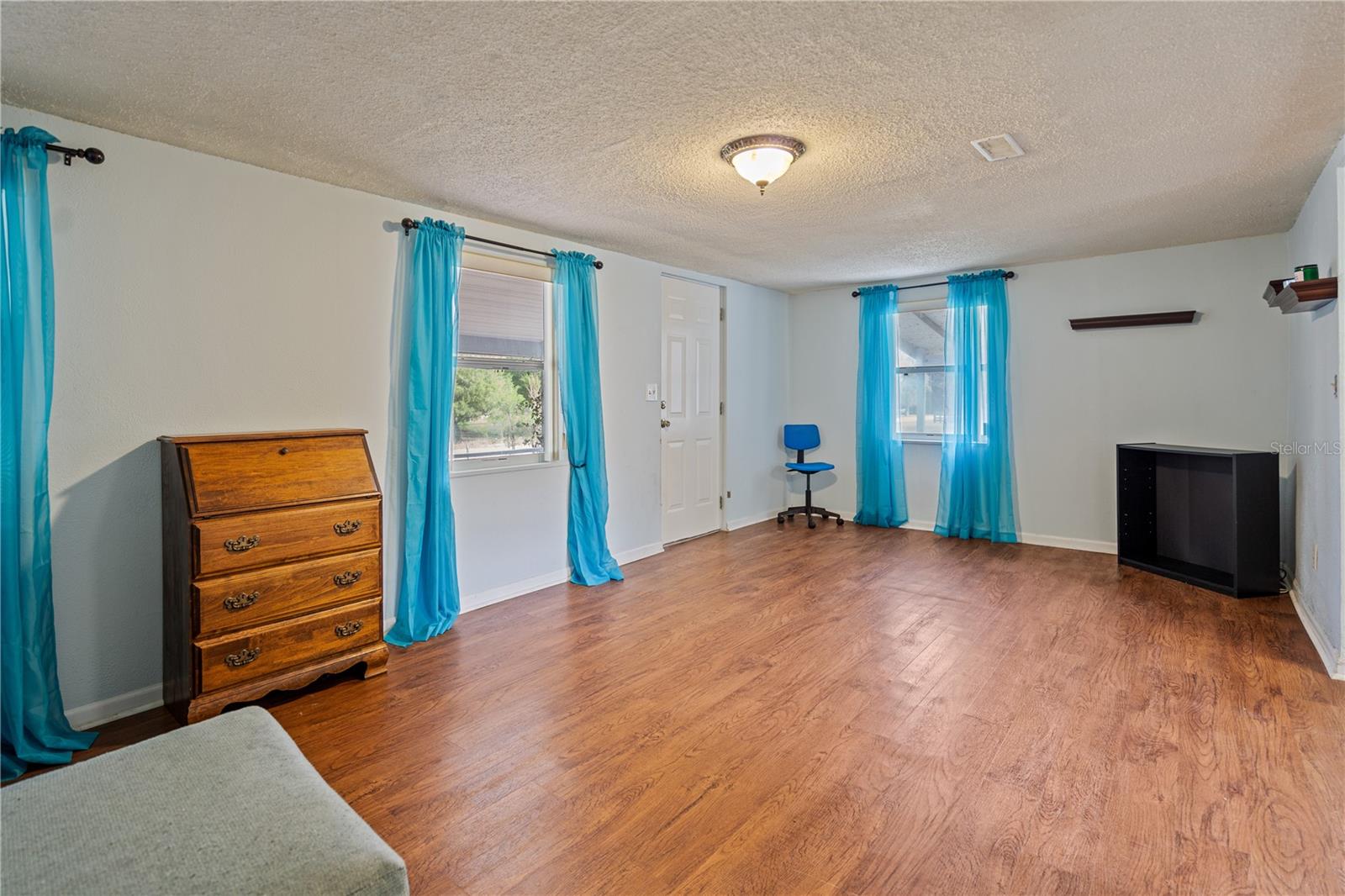 B & R SUB - Residential