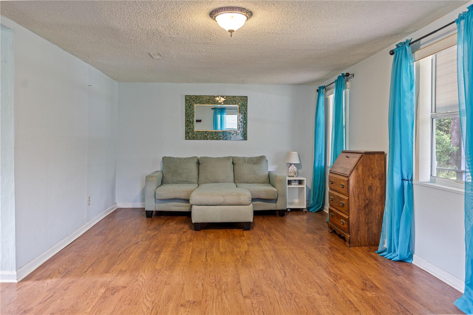 B & R SUB - Residential