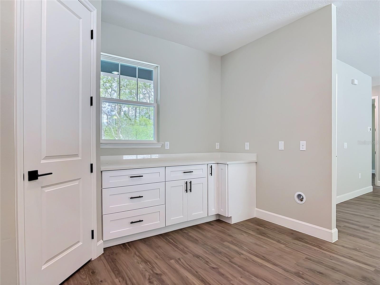 ROYAL TRAILS UNIT 01 - Residential