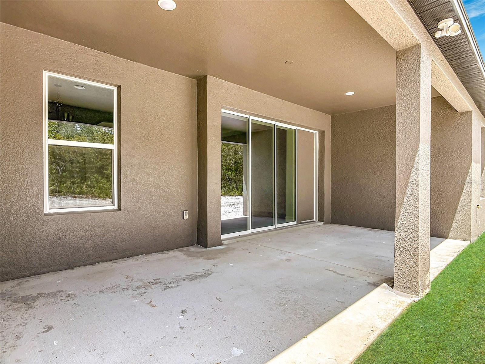 ROYAL TRAILS UNIT 01 - Residential