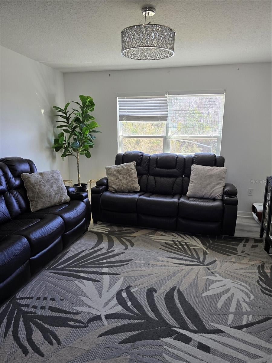 2259 WAUKEGAN DRIVE