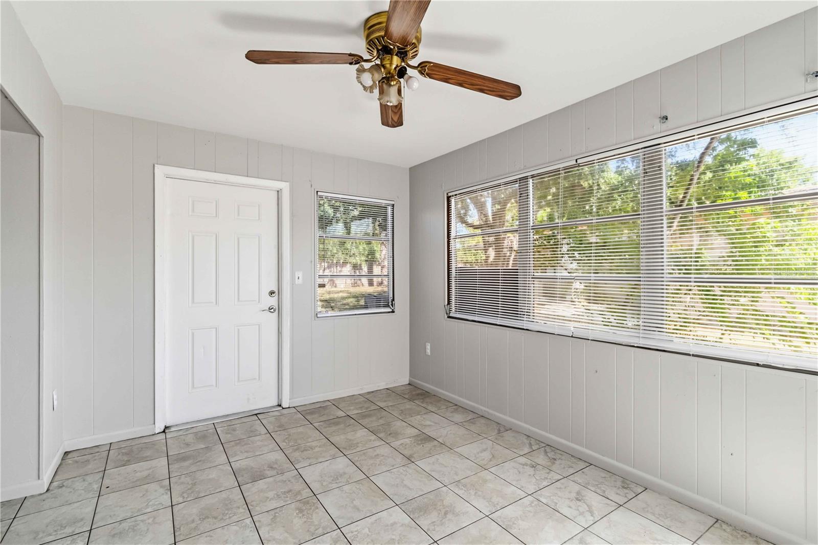 WHITFIELD ESTATES ON SARASOTA BAY I - Residential Lease