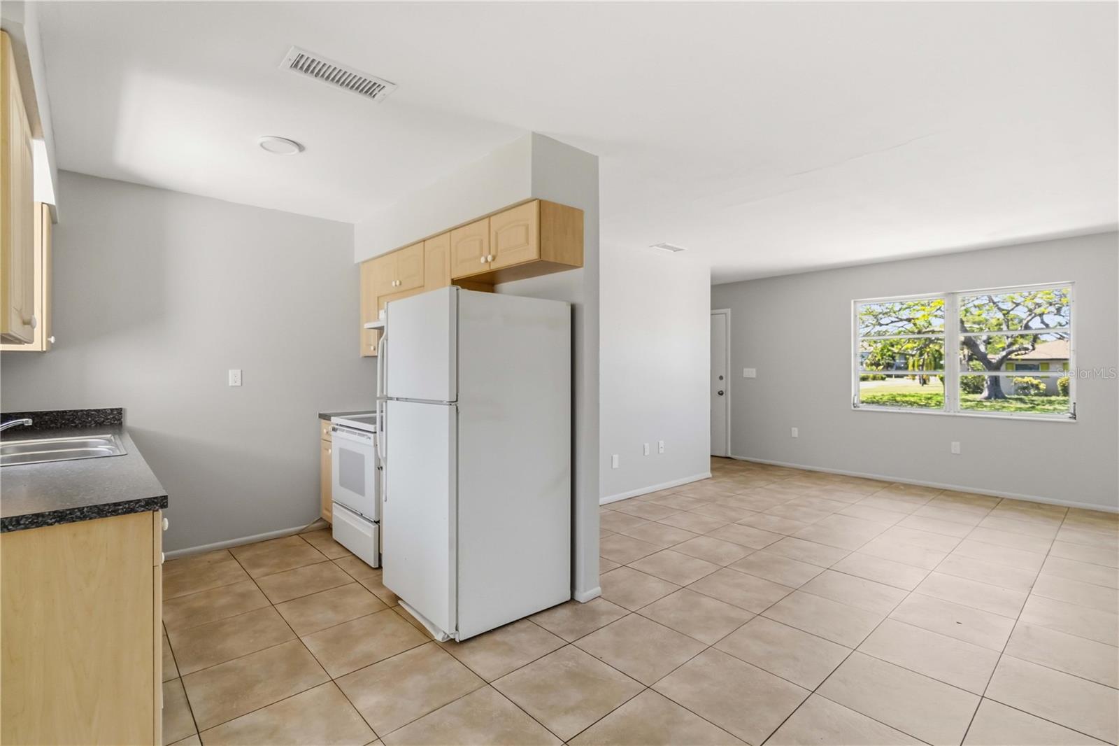 WHITFIELD ESTATES ON SARASOTA BAY I - Residential Lease