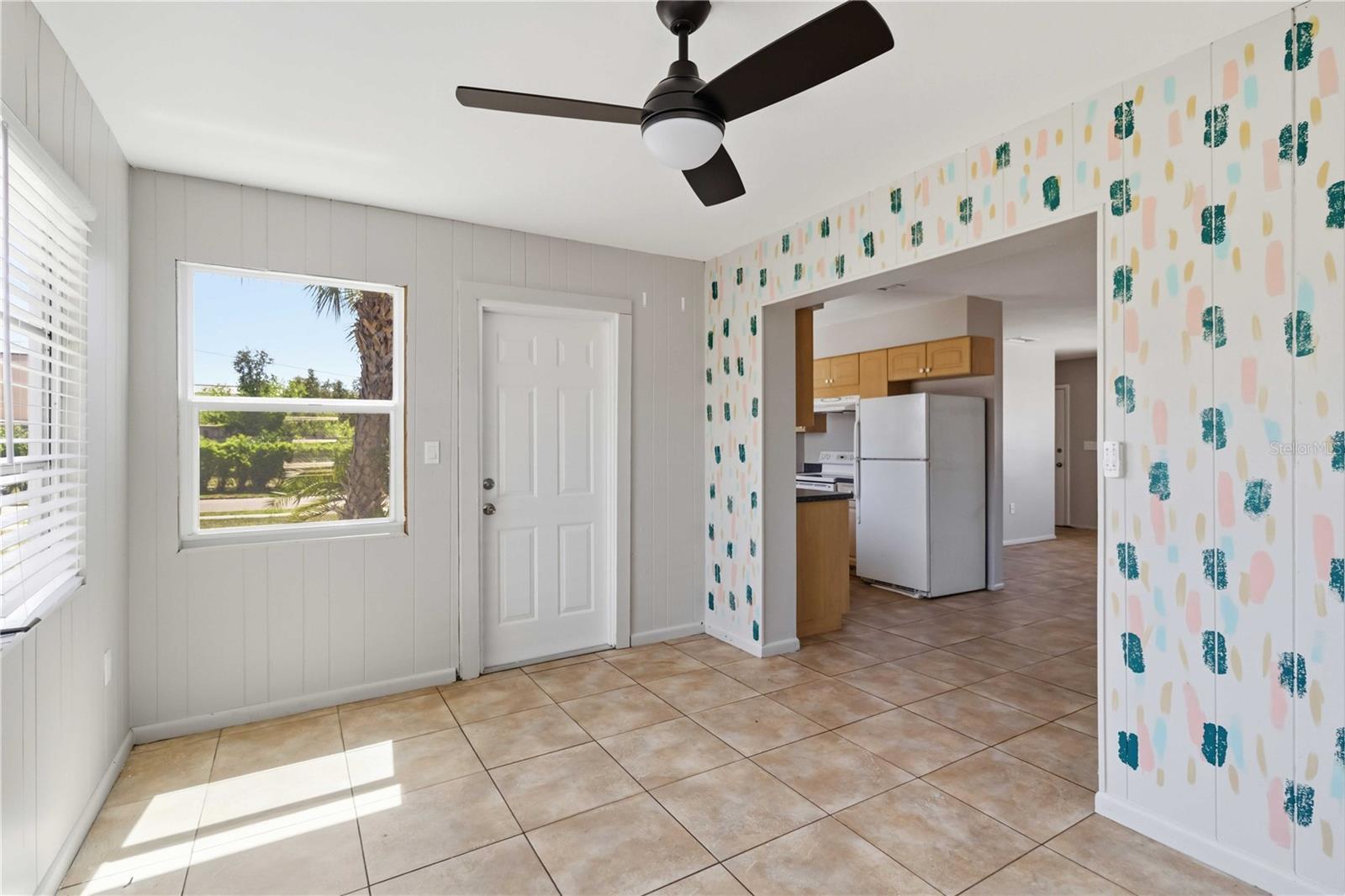 WHITFIELD ESTATES ON SARASOTA BAY I - Residential Lease