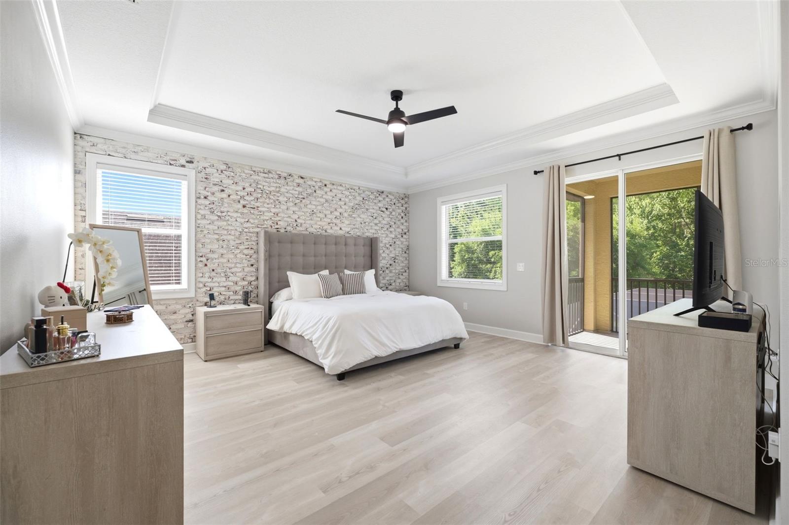 GRAND HAMPTON PH 4 - Residential