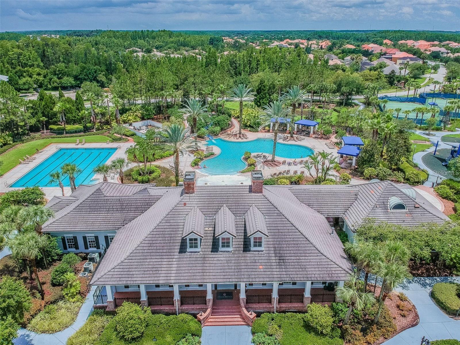 GRAND HAMPTON PH 4 - Residential