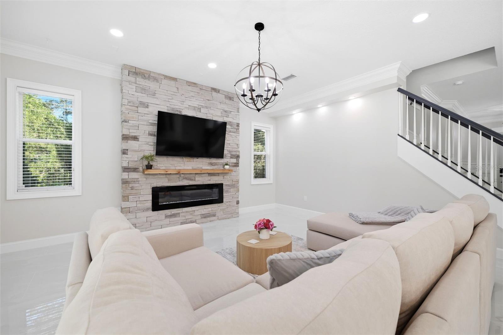 GRAND HAMPTON PH 4 - Residential