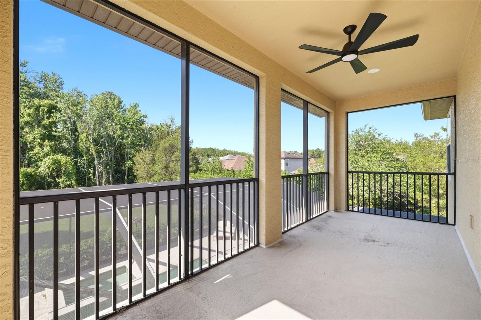 GRAND HAMPTON PH 4 - Residential