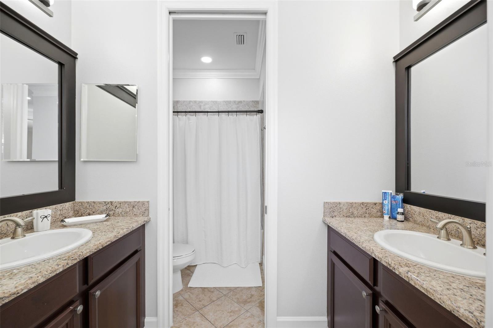 GRAND HAMPTON PH 4 - Residential