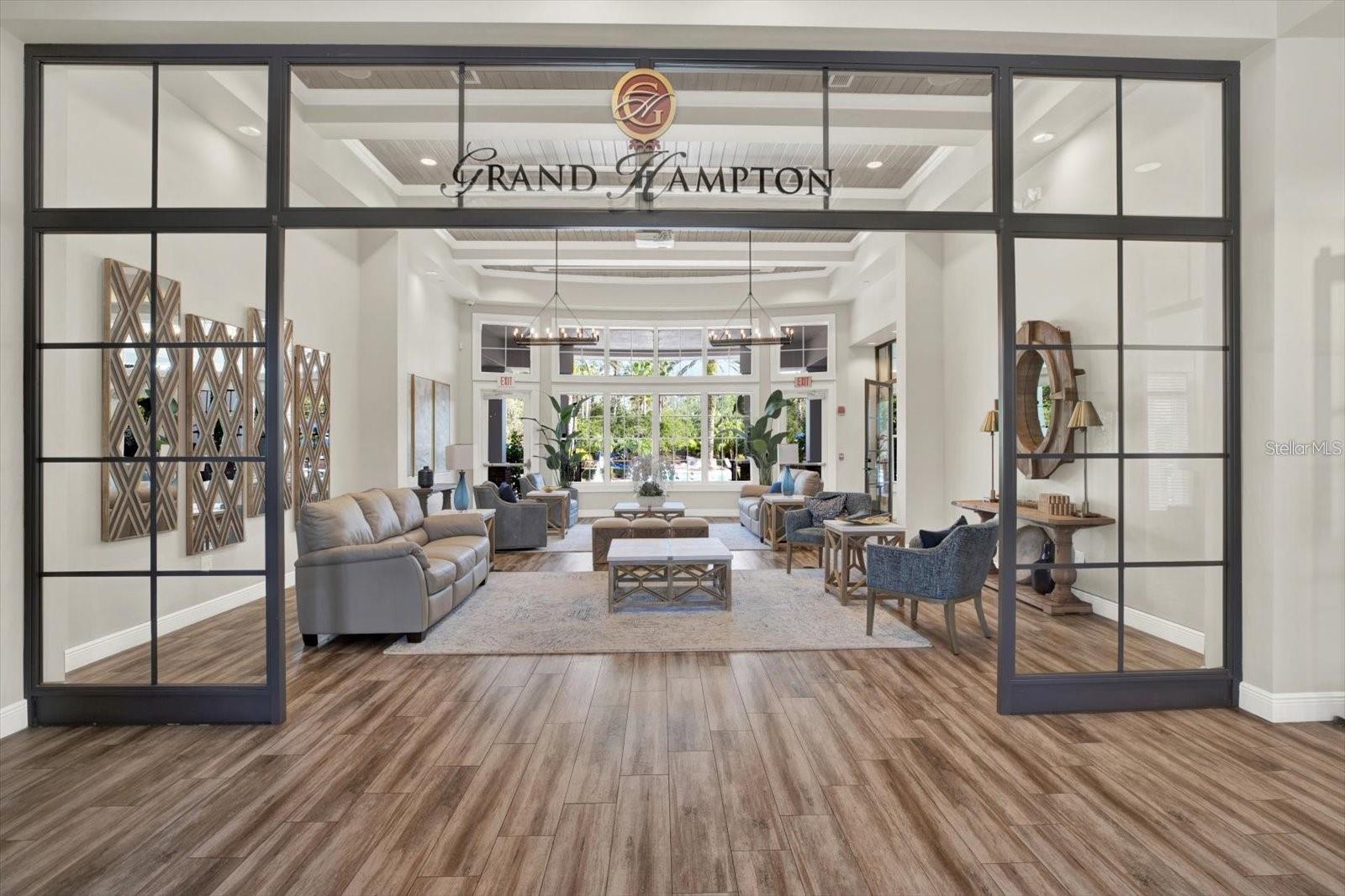 GRAND HAMPTON PH 4 - Residential