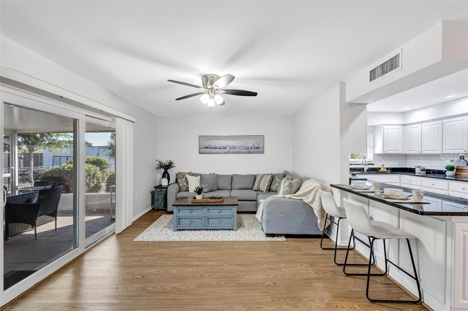 DEL WEBBS SUN CITY FLORIDA UN - Residential