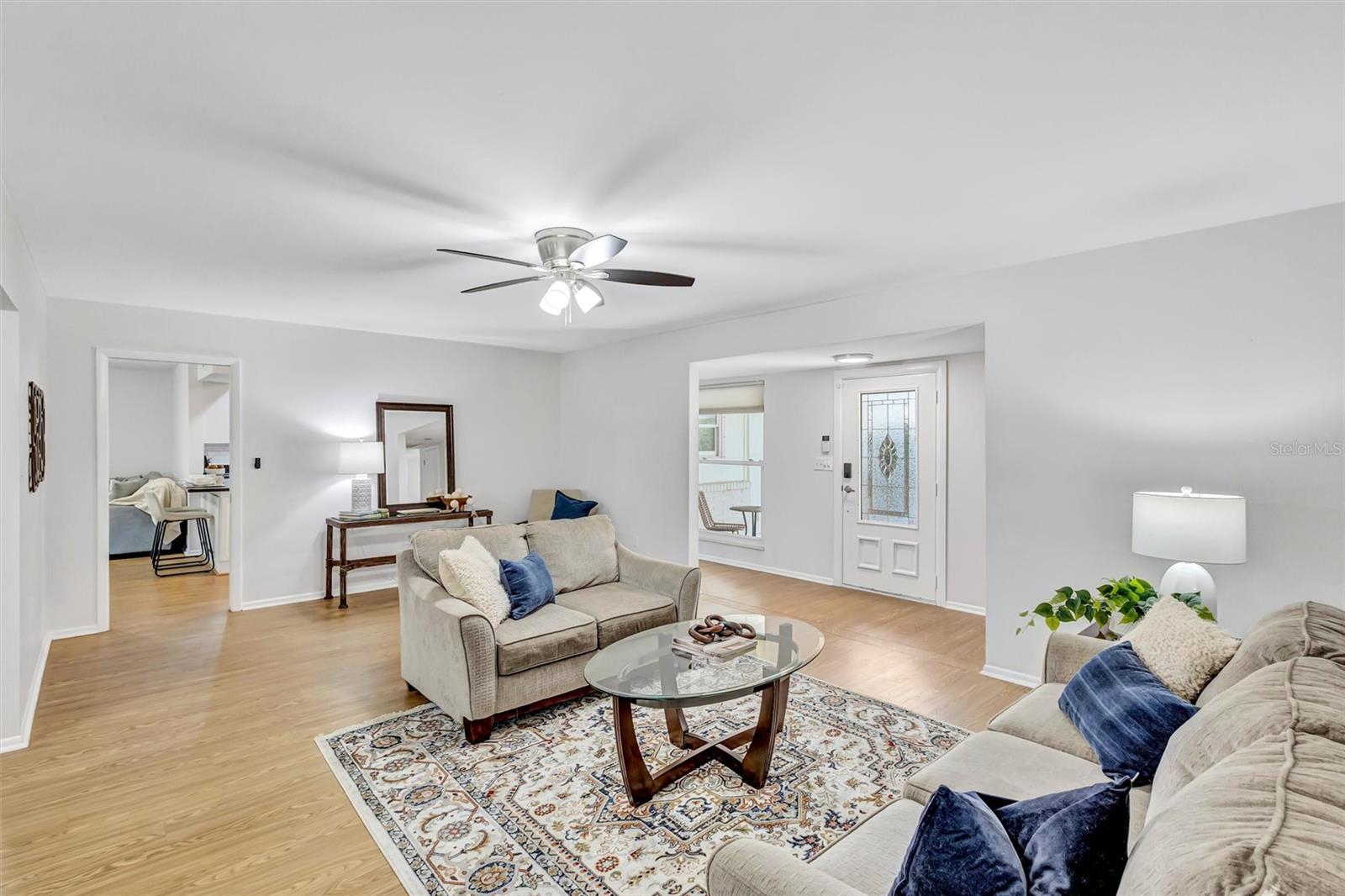DEL WEBBS SUN CITY FLORIDA UN - Residential