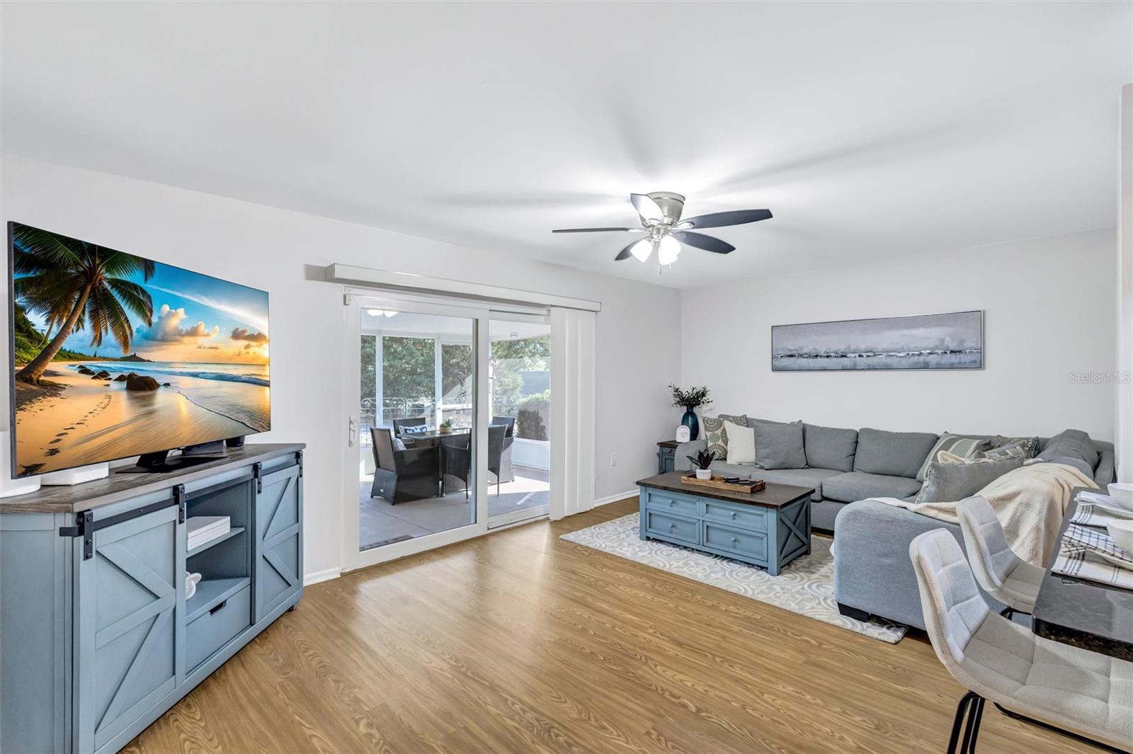 DEL WEBBS SUN CITY FLORIDA UN - Residential