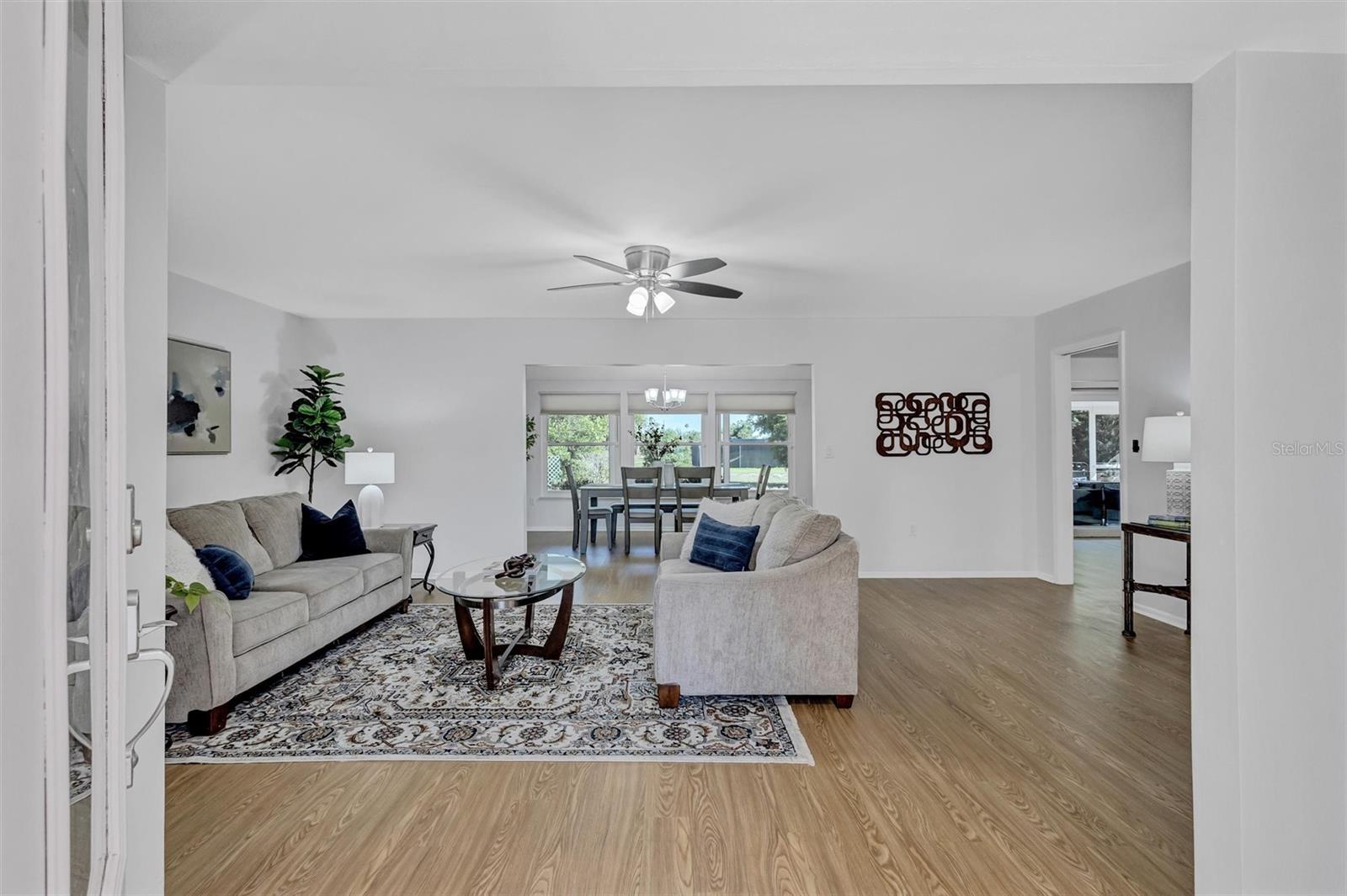 DEL WEBBS SUN CITY FLORIDA UN - Residential