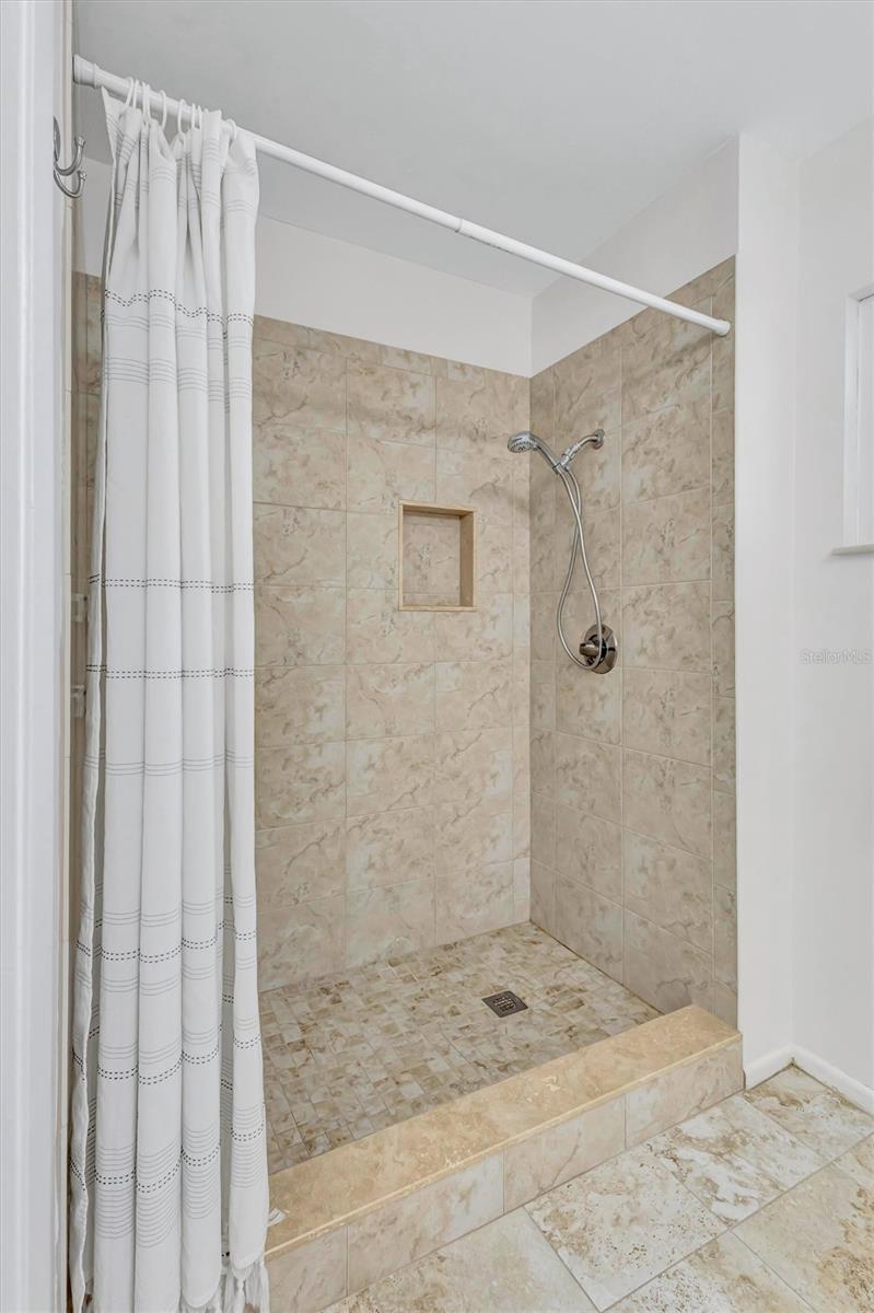 DEL WEBBS SUN CITY FLORIDA UN - Residential