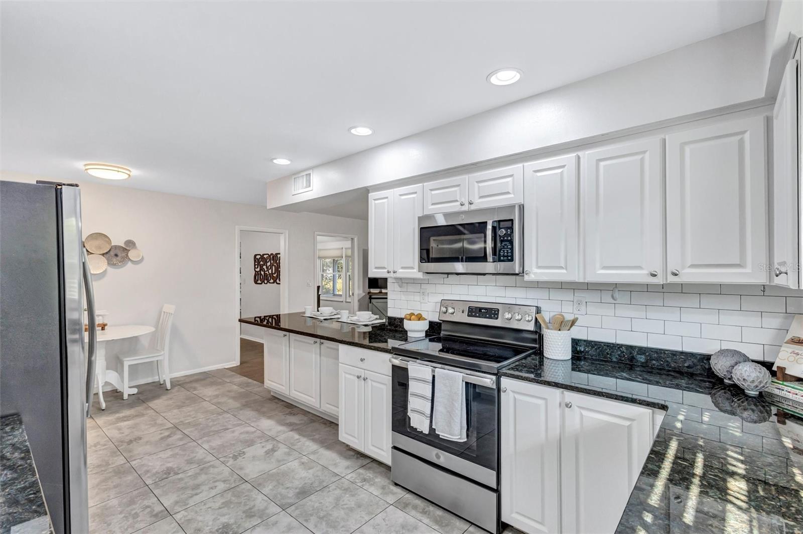 DEL WEBBS SUN CITY FLORIDA UN - Residential