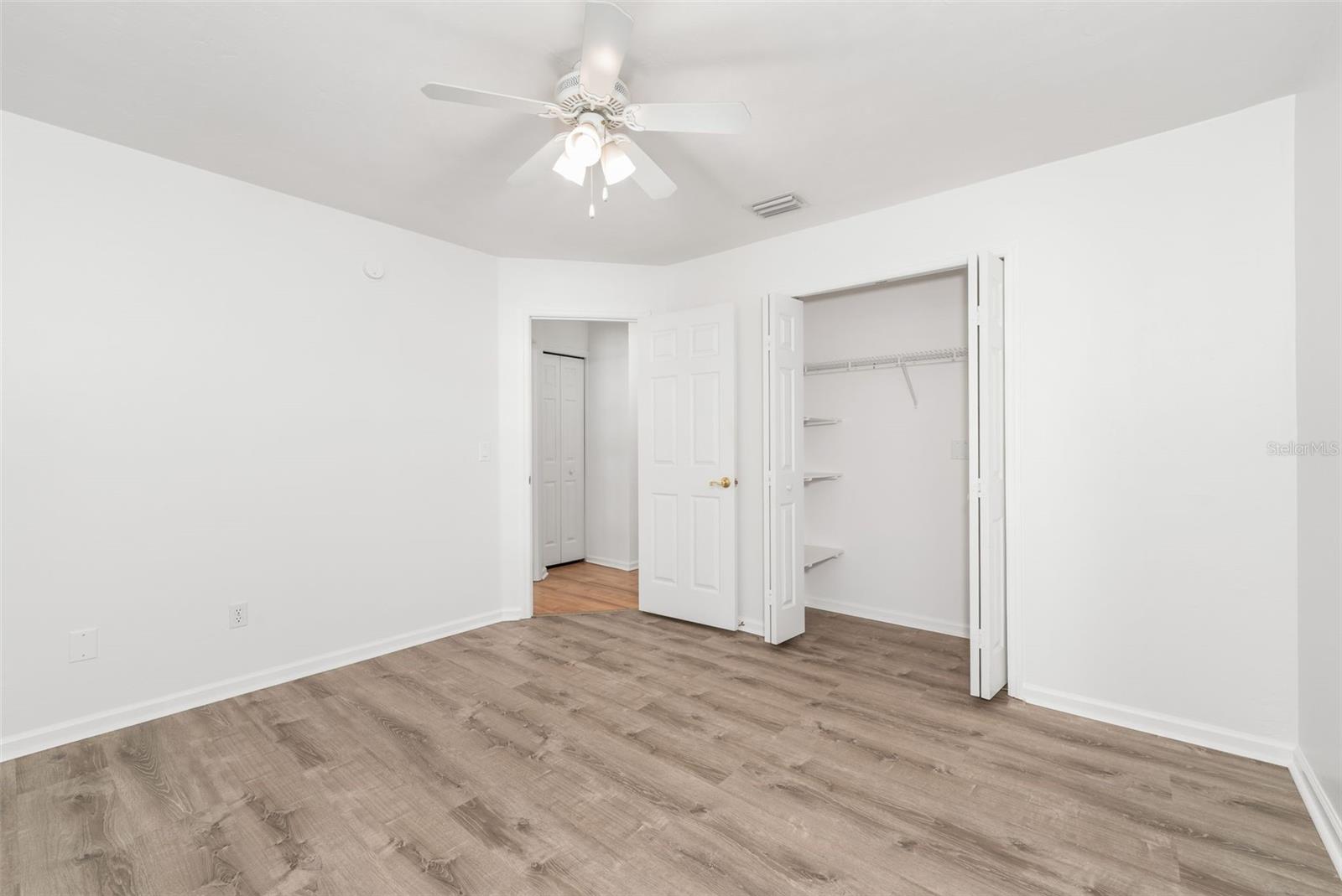 HAMILTON POND - Residential