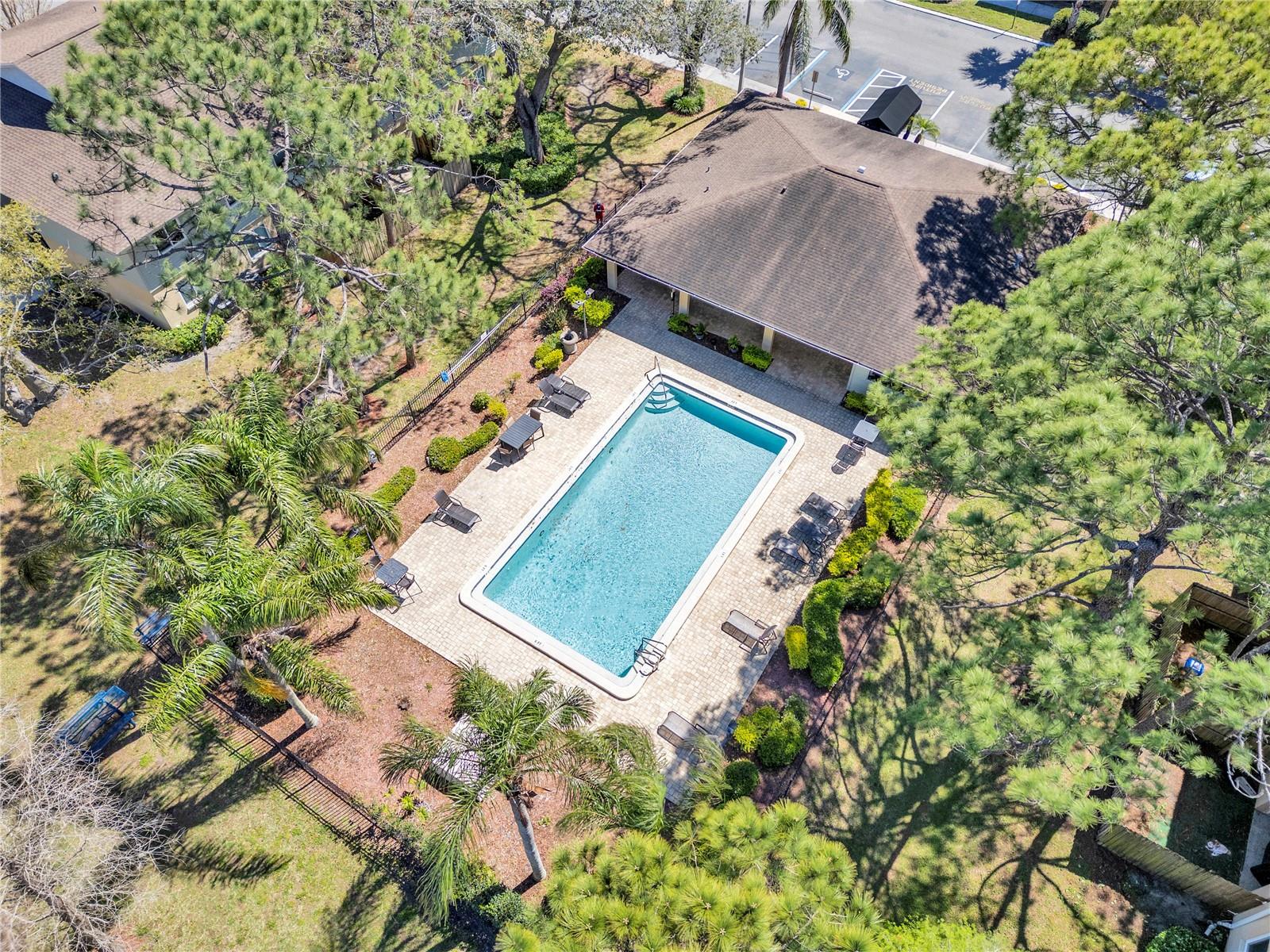 THE HAMPTONS AT BRANDON A CONDO - Residential