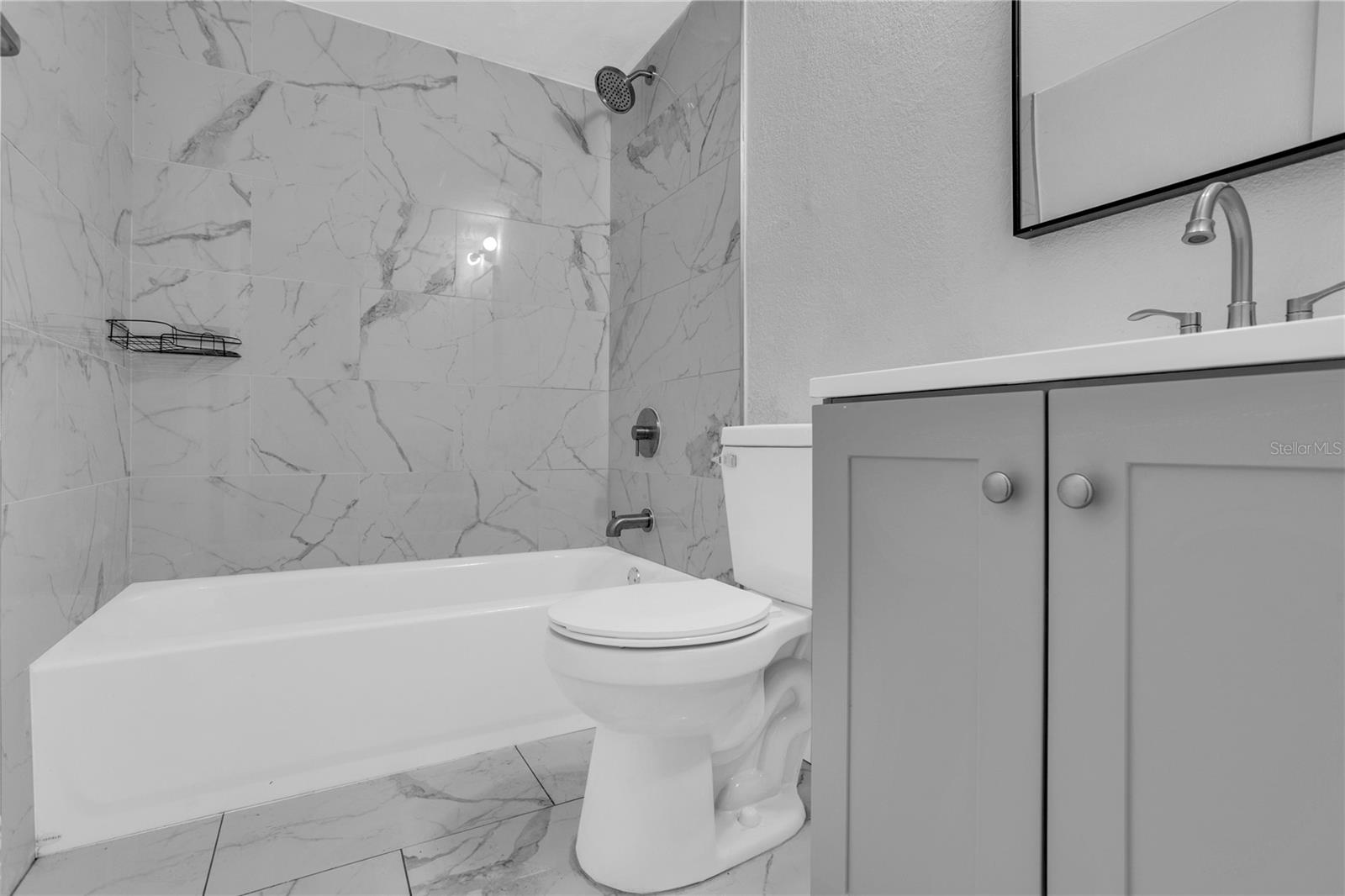 THE HAMPTONS AT BRANDON A CONDO - Residential