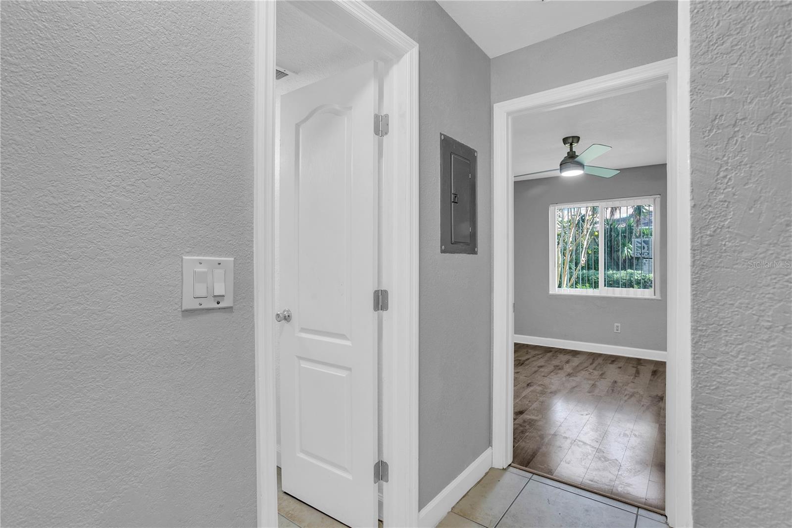 THE HAMPTONS AT BRANDON A CONDO - Residential