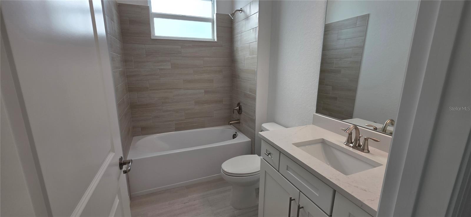 CALUSA COUNTRY CLUB - Residential