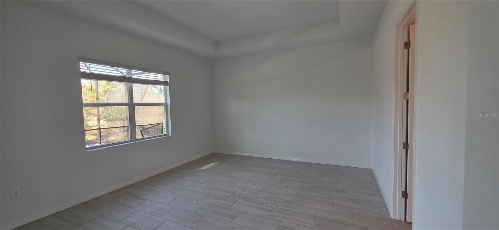 CALUSA COUNTRY CLUB - Residential