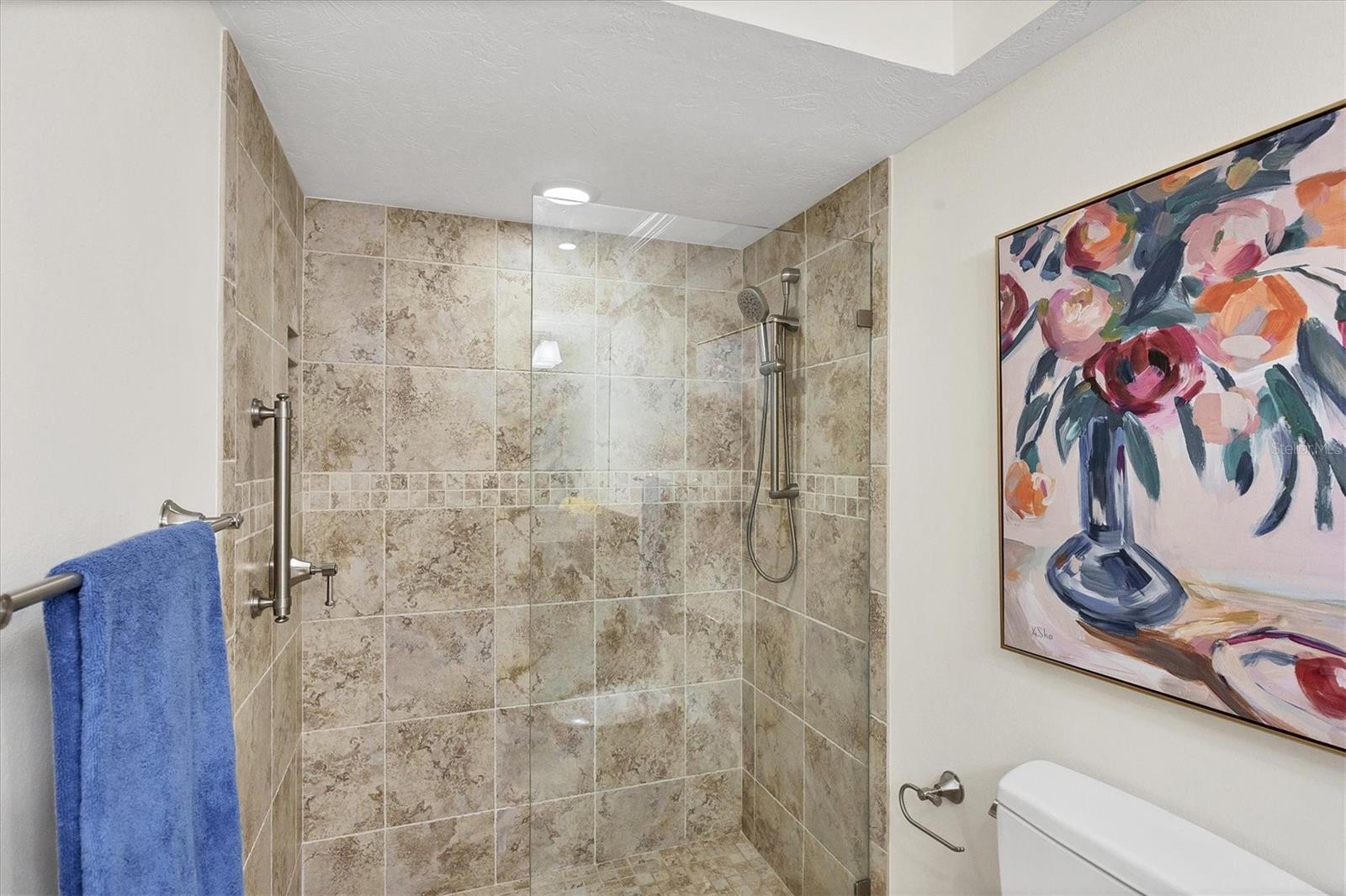 GLEN OAKS MANOR HOMES PH 1 - Residential