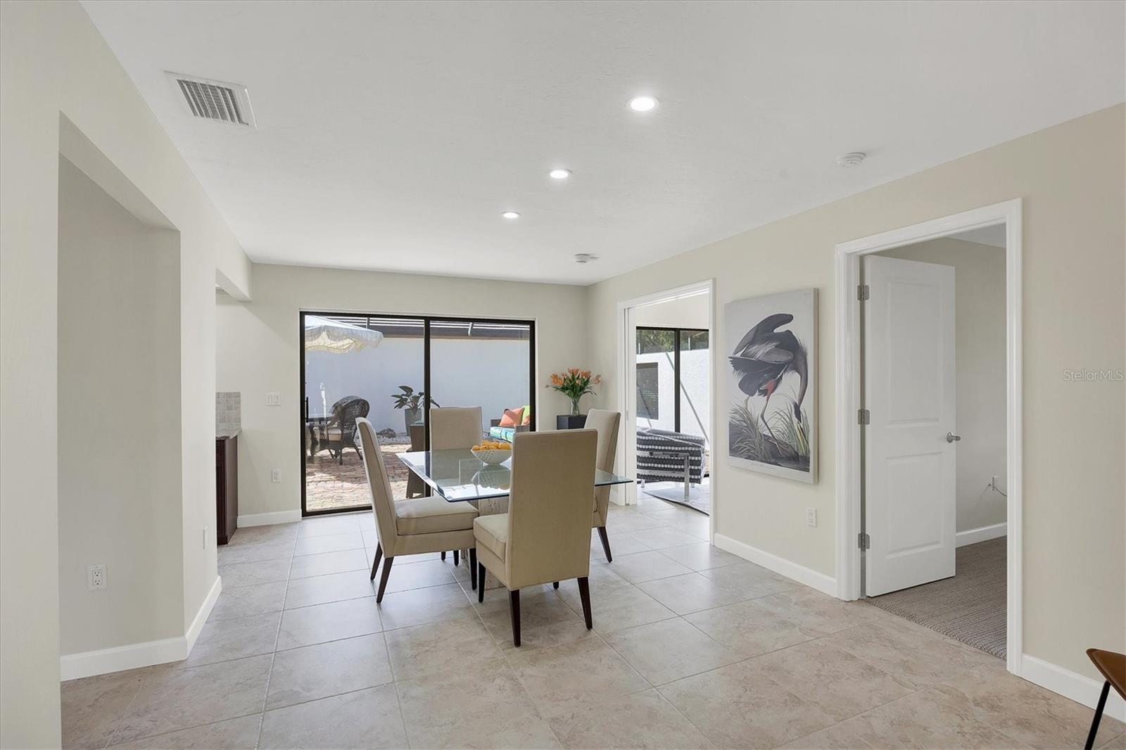 GLEN OAKS MANOR HOMES PH 1 - Residential