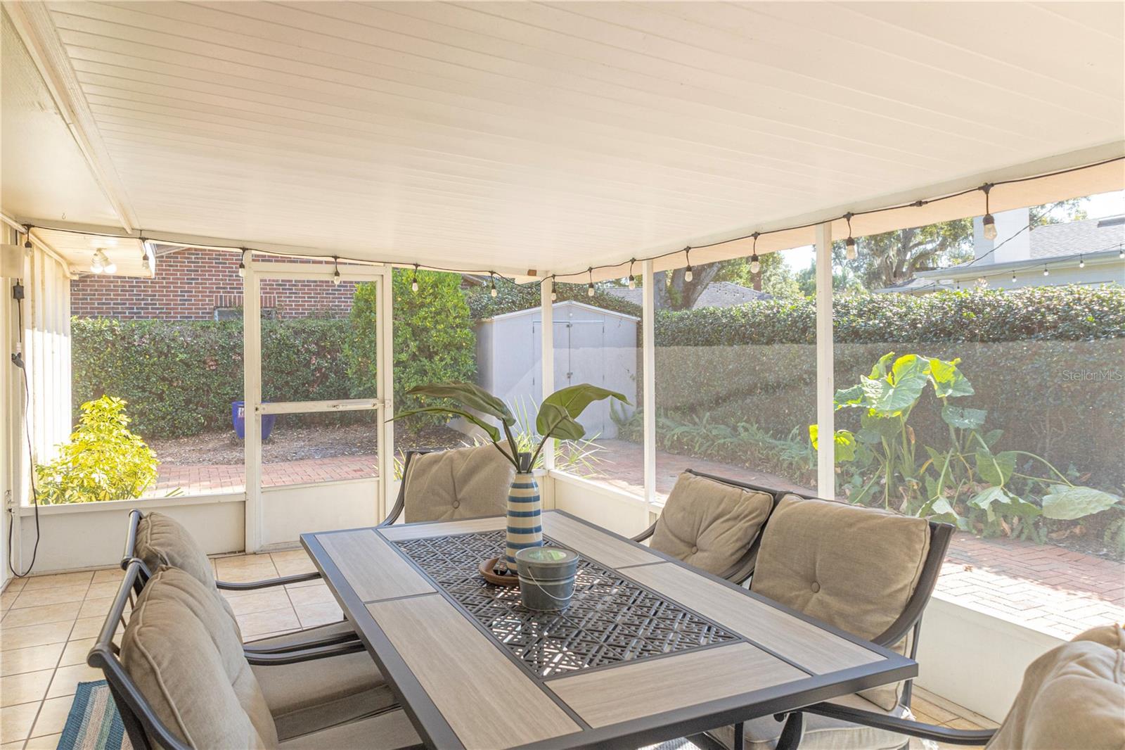 CLEVELAND HEIGHTS - Residential Lease