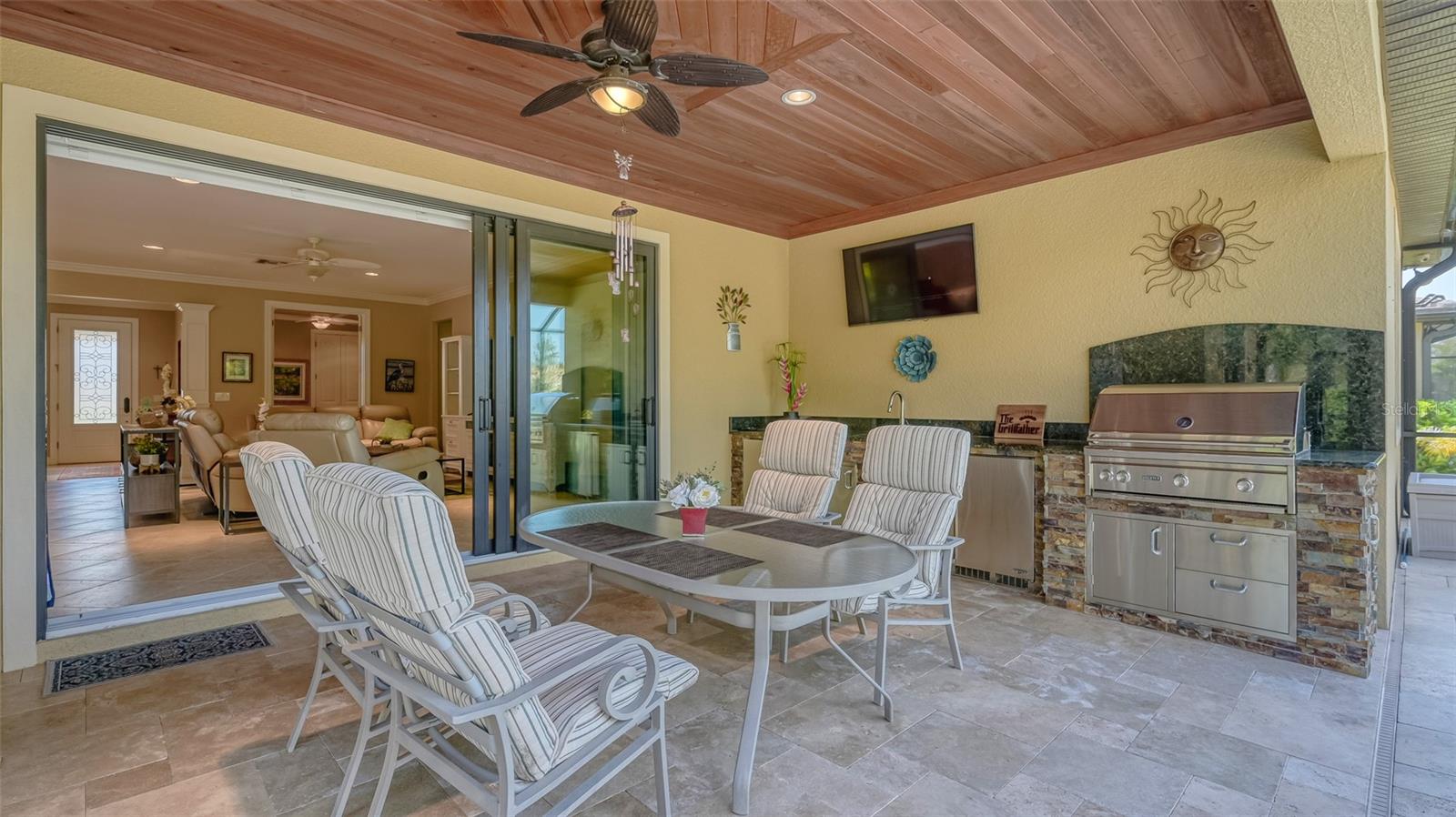 SANDHILL PRESERVE - Residential