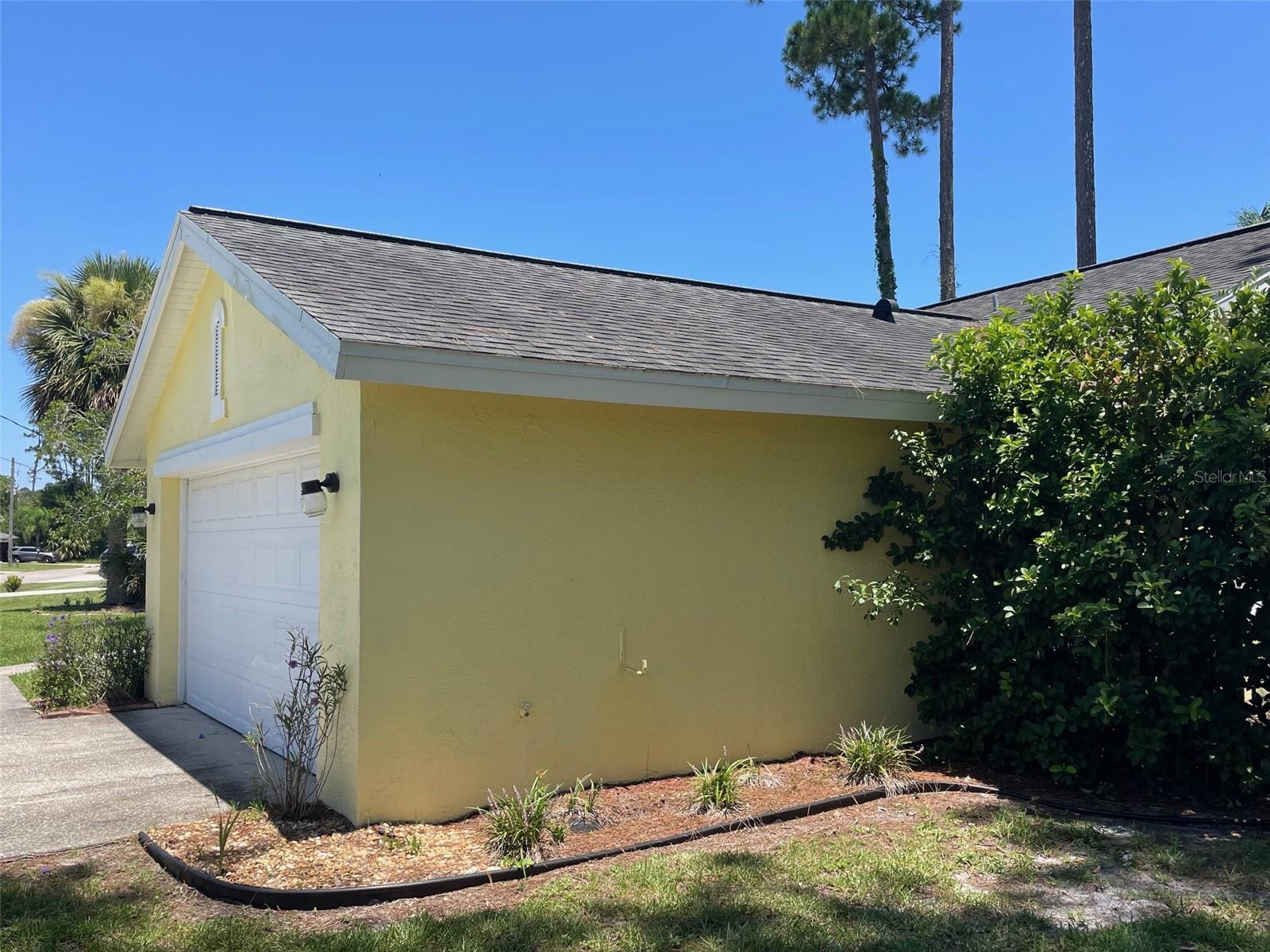 161 BAYSIDE DRIVE