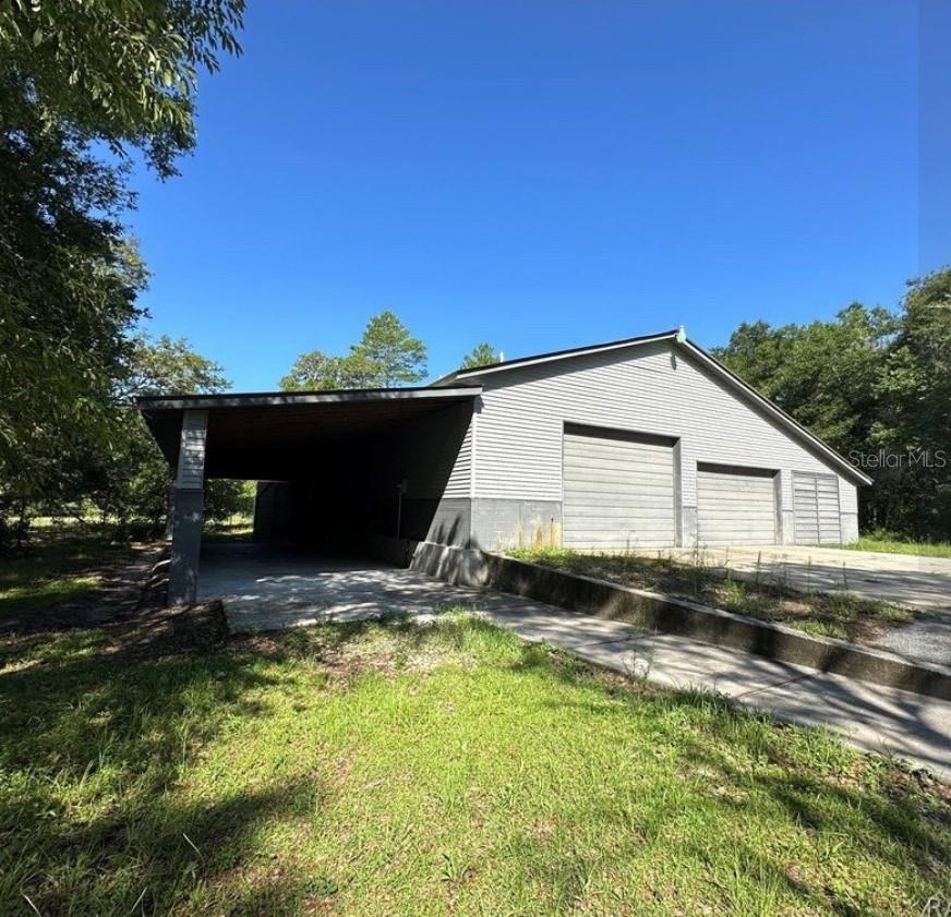 001069 - UNREC TRACTS IN 23-17S-19E - Residential