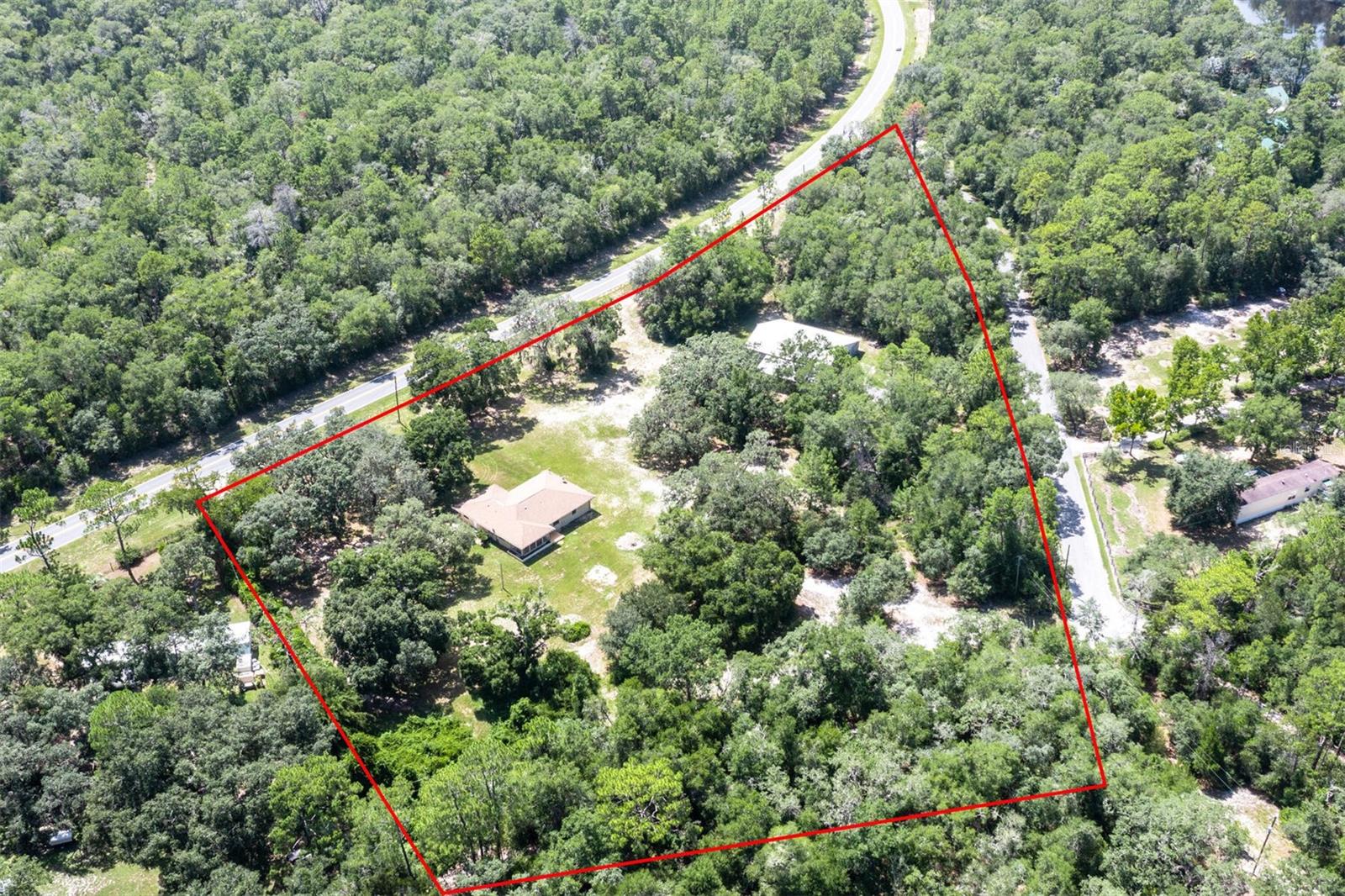 001069 - UNREC TRACTS IN 23-17S-19E - Residential