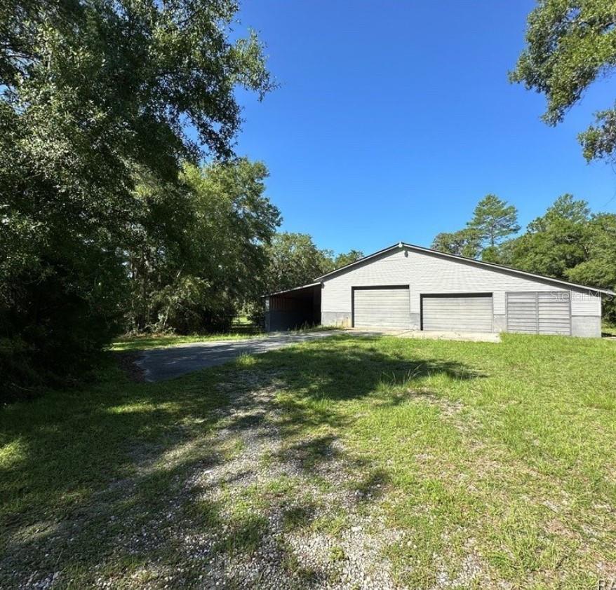 001069 - UNREC TRACTS IN 23-17S-19E - Residential