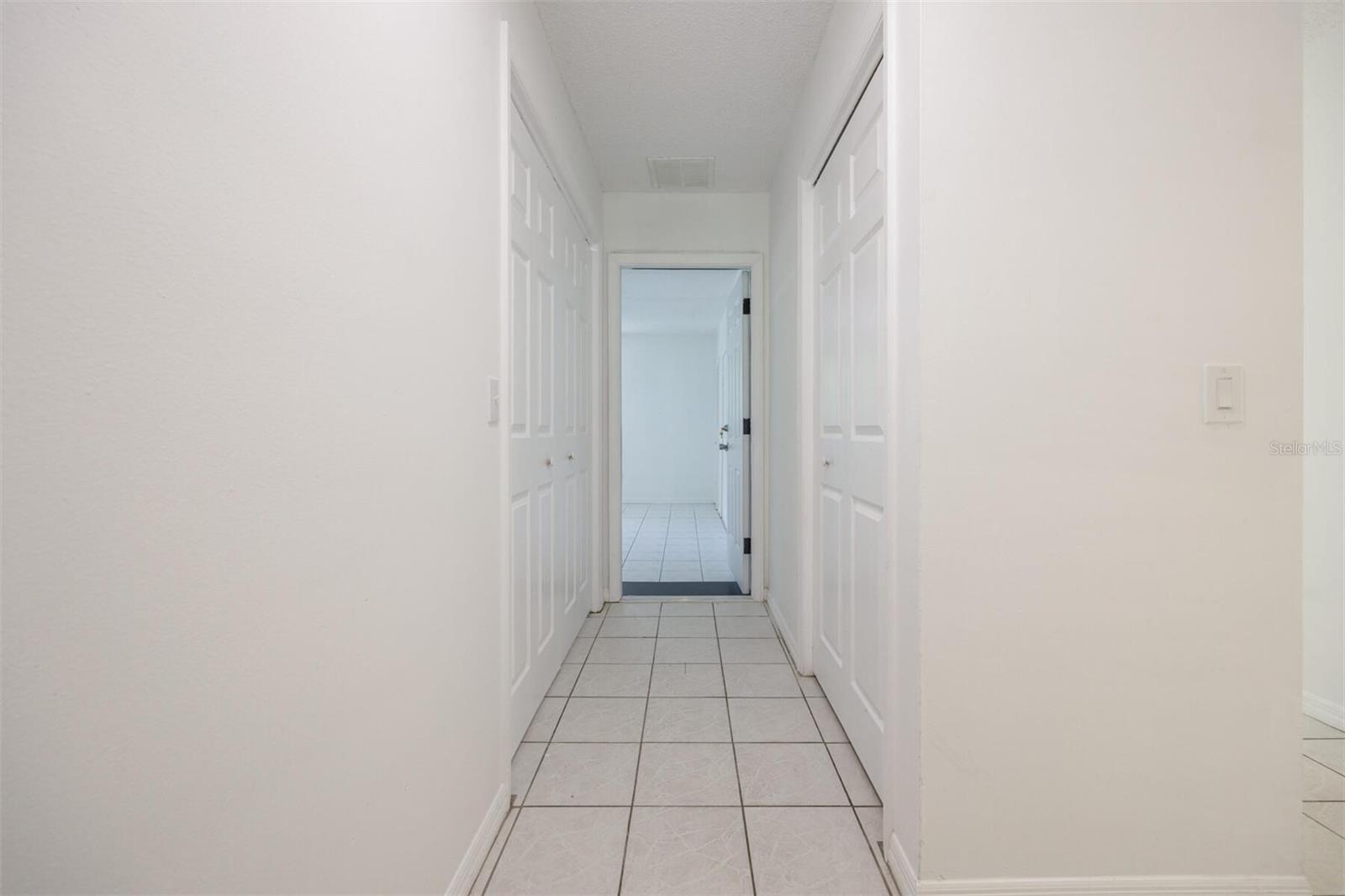 001069 - UNREC TRACTS IN 23-17S-19E - Residential
