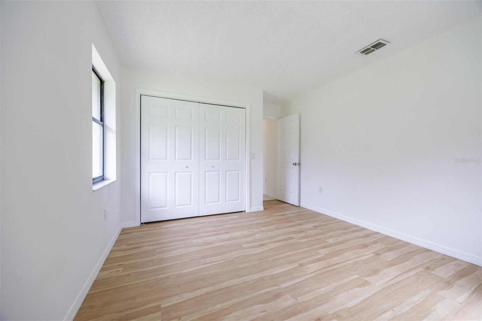 001069 - UNREC TRACTS IN 23-17S-19E - Residential