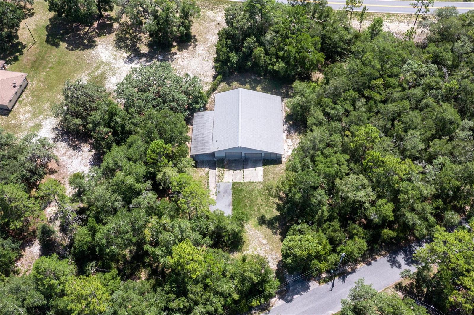 001069 - UNREC TRACTS IN 23-17S-19E - Residential