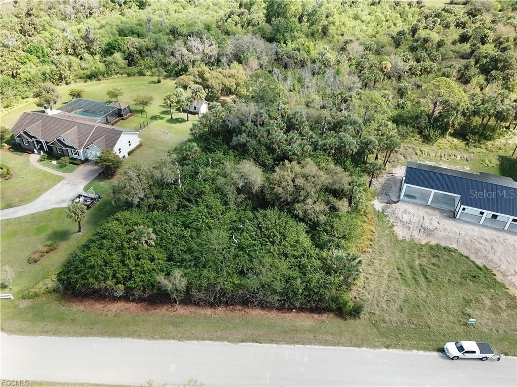 Photo of 18430 River Estates Lane, Alva, FL 33920 (MLS # A4684527)