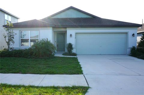 Photo of 9512 Summers Cay Circle, Thonotosassa, FL 33592 (MLS # TB8391644)