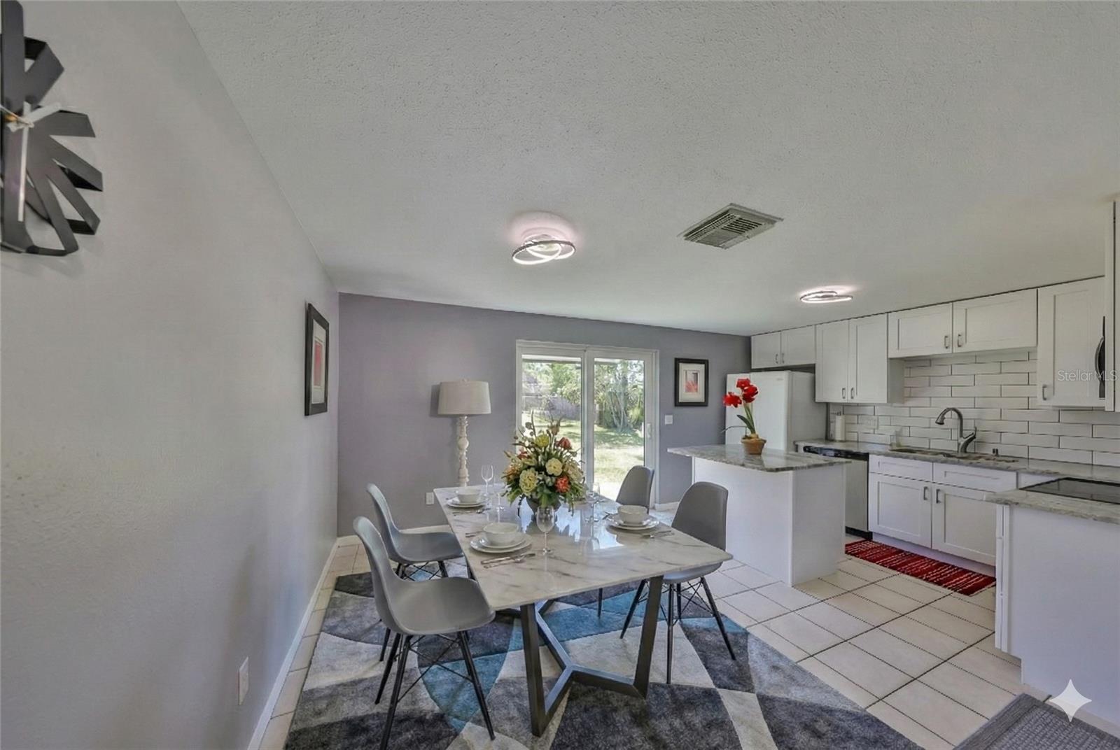 APOLLO BEACH UNIT ONE PT ONE - Residential