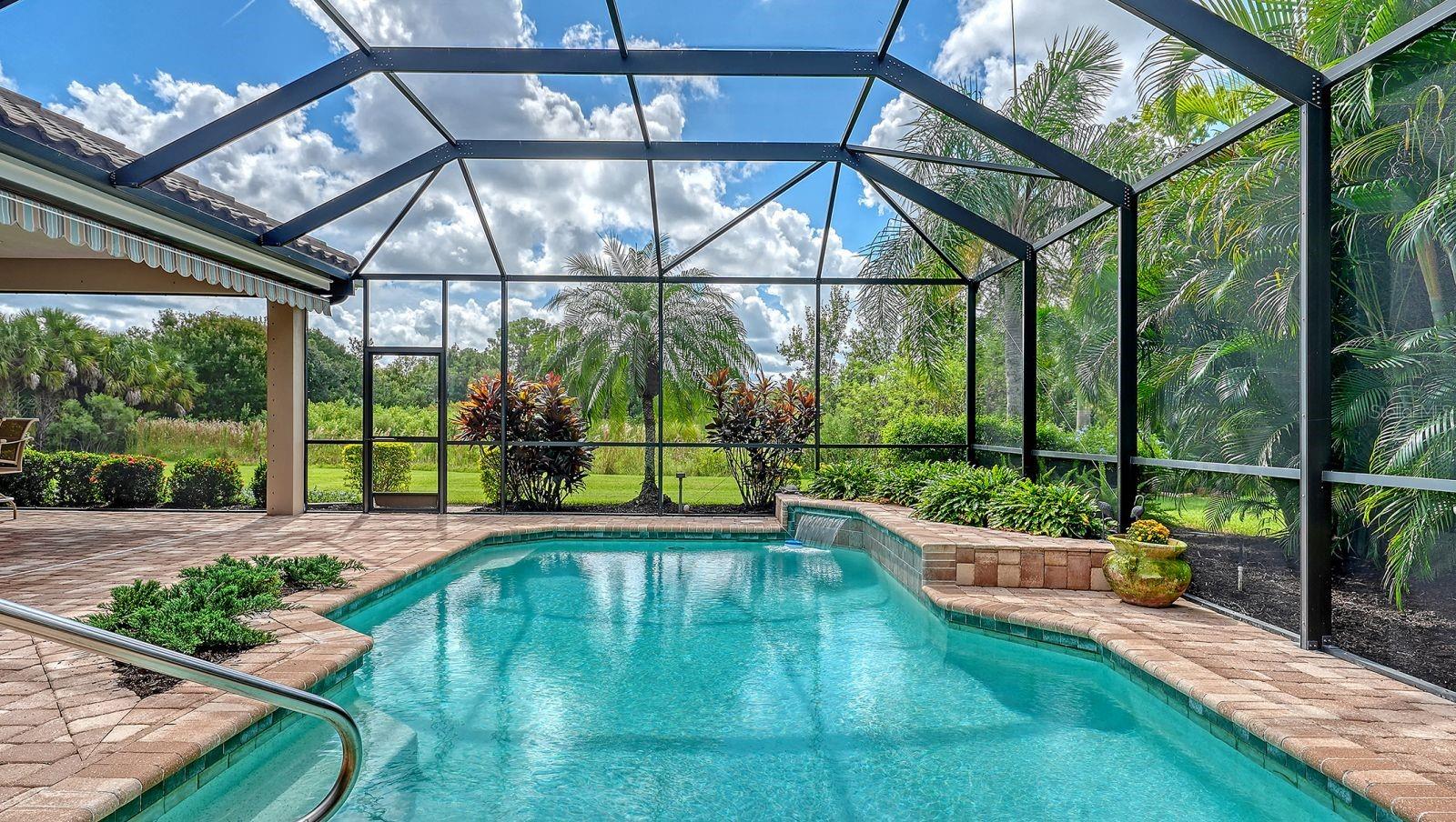 8008 ROYAL BIRKDALE CIRCLE