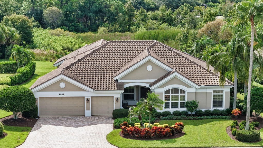 Photo of 8008 Royal Birkdale Circle, Lakewood Ranch, FL 34202 (MLS # A4707781)