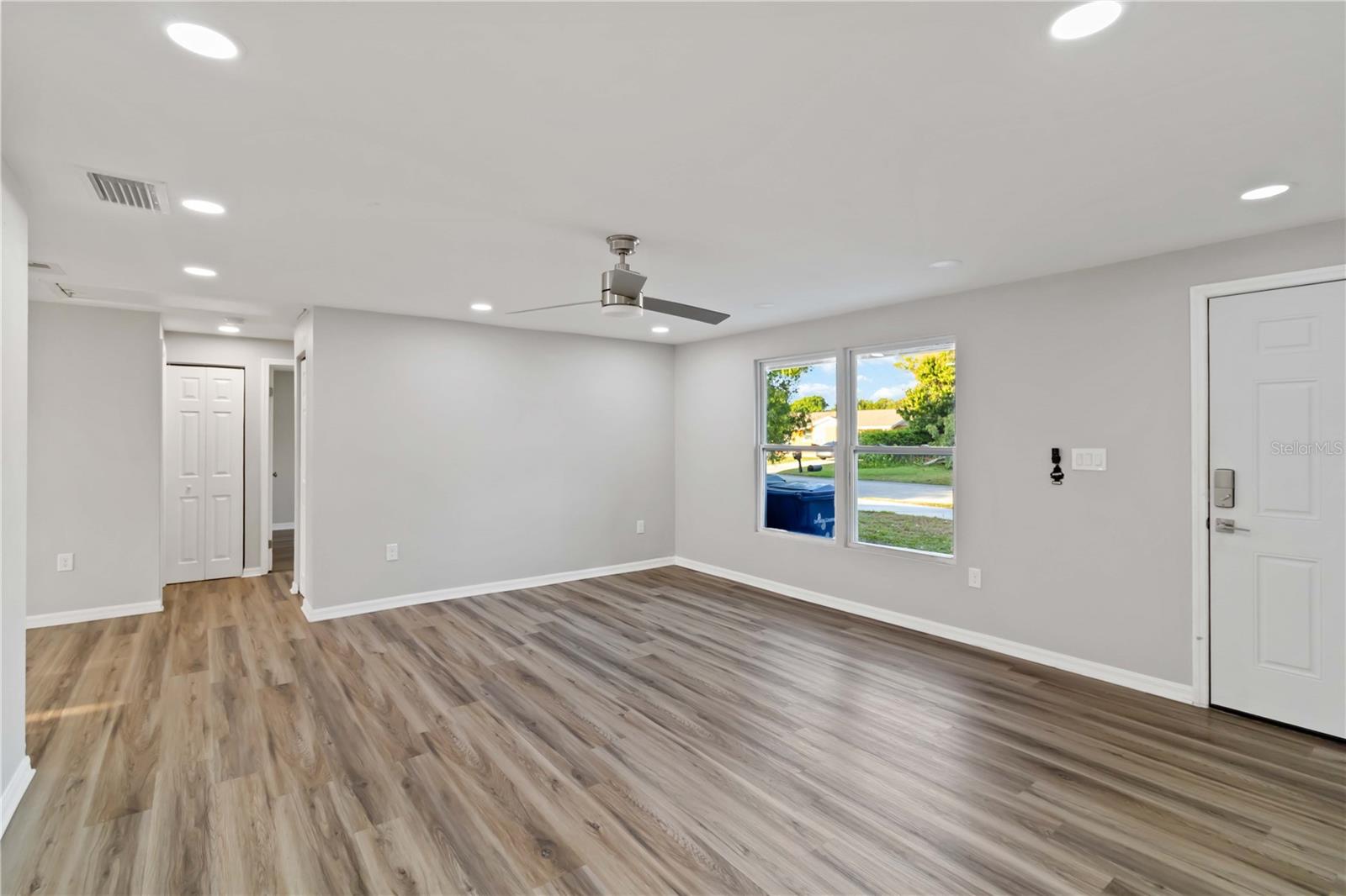 LOCKWOOD MEADOWS - Residential