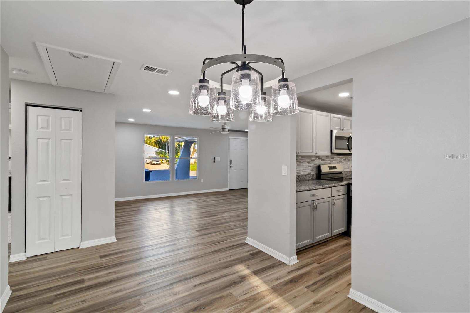 LOCKWOOD MEADOWS - Residential