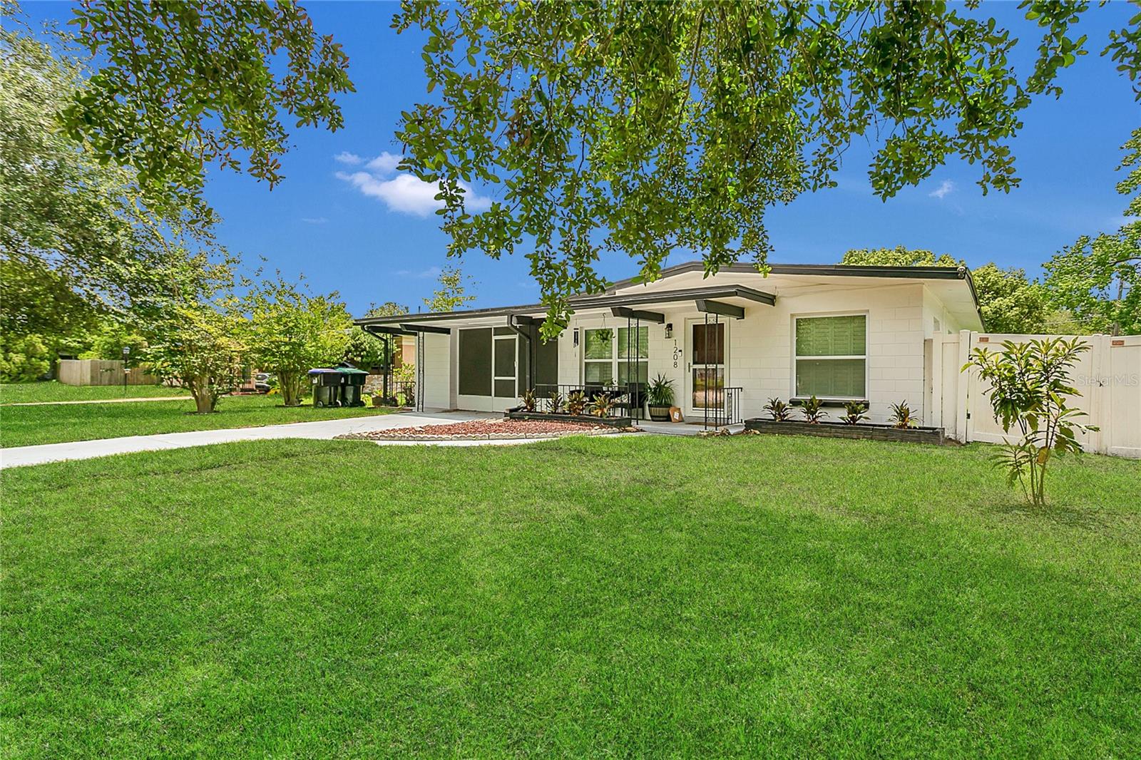 1208 BALTIMORE DRIVE