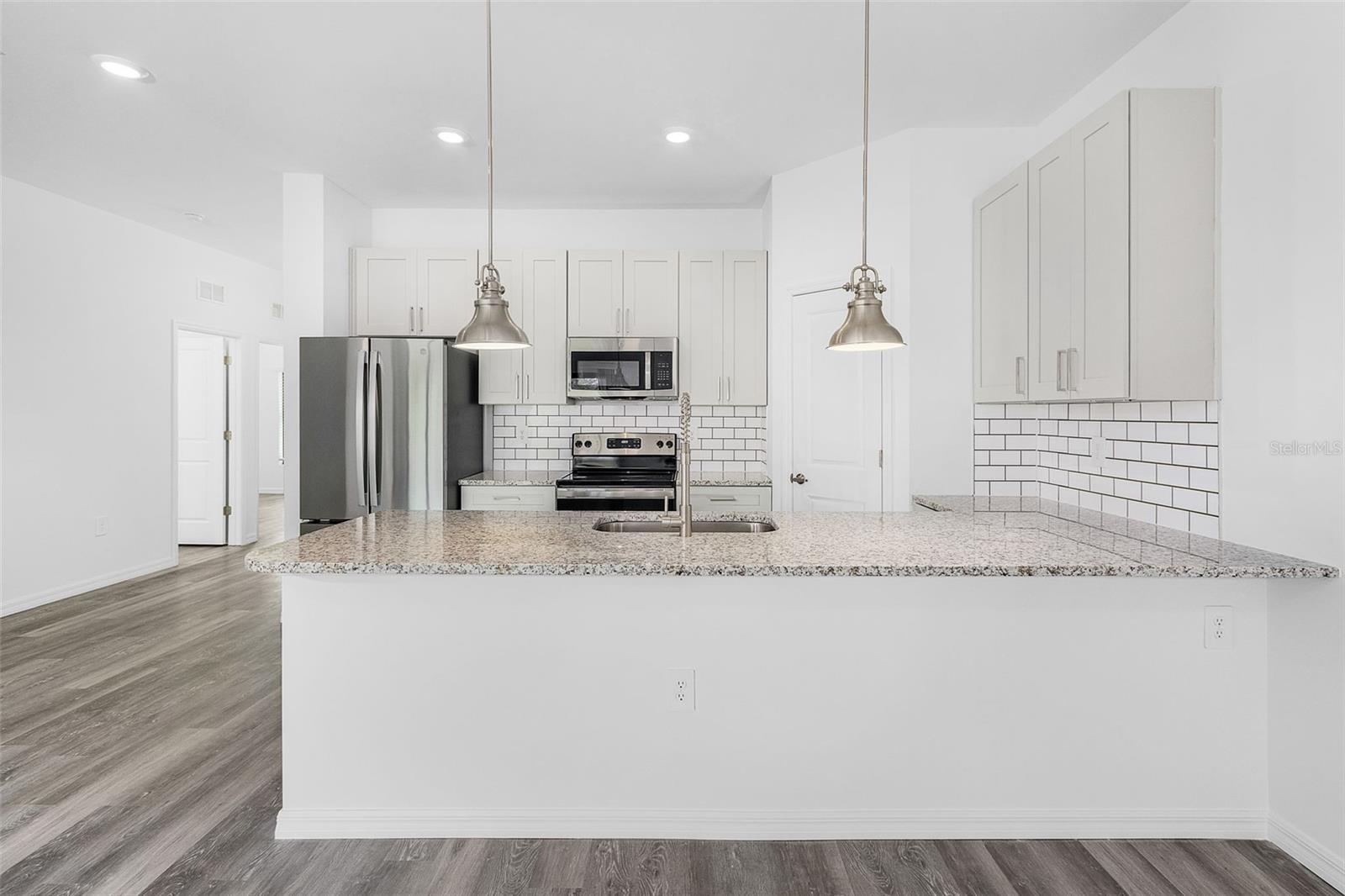 1306-1308 SAXONY CIRCLE